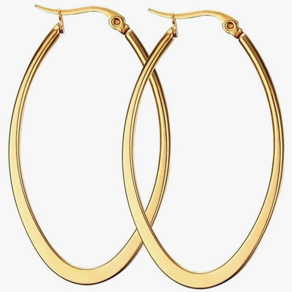 Elegant Gold Hoop Earrings